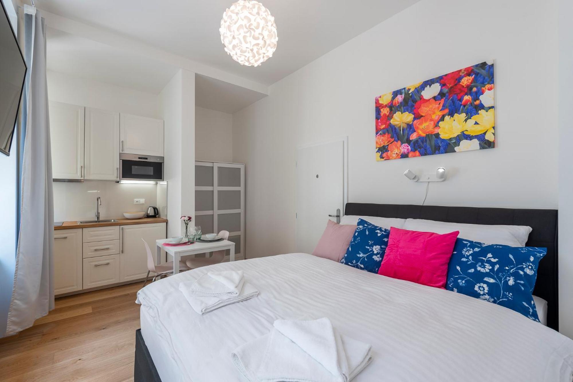 Residence Tesnov Apartment プラハ エクステリア 写真